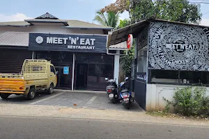 Meet N Eat restaurant image