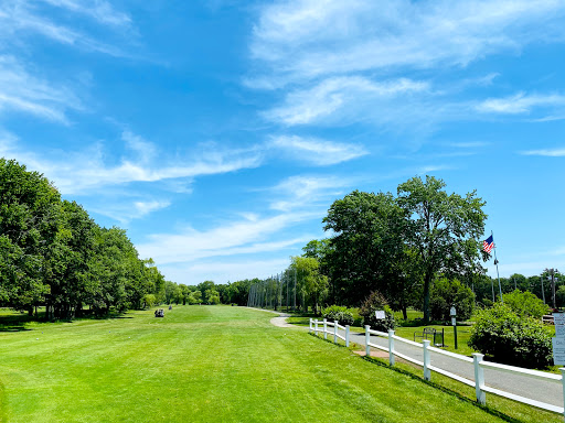Norwood Country Club & Driving Range