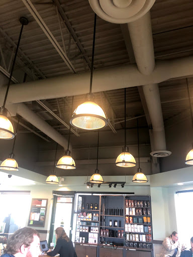 Coffee Shop «Starbucks», reviews and photos, 7802 Olson Memorial Hwy, Golden Valley, MN 55427, USA