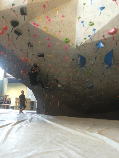 Rock Climbing «Planet Rock Climbing Gym», reviews and photos, 1103 W 13 Mile Rd, Madison Heights, MI 48071, USA