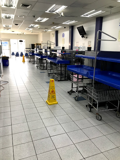 Laundromat «Busy Bubbles Maytag Laundry», reviews and photos, 2411 Butler St, Easton, PA 18042, USA