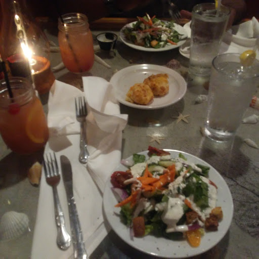 Seafood Restaurant «Hieronymus Seafood Restaurant & Oyster Bar», reviews and photos, 5035 Market St, Wilmington, NC 28405, USA