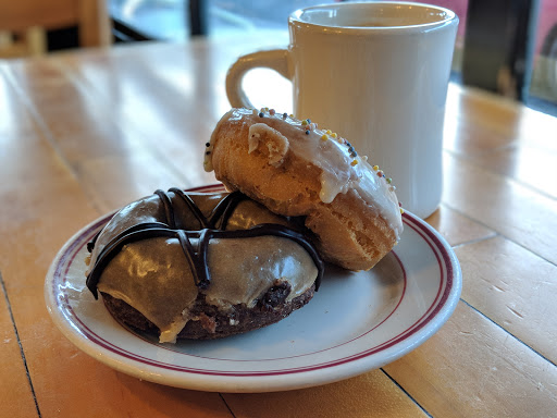 Donut Shop «Mighty-O Donuts Greenlake», reviews and photos, 2110 N 55th St, Seattle, WA 98103, USA