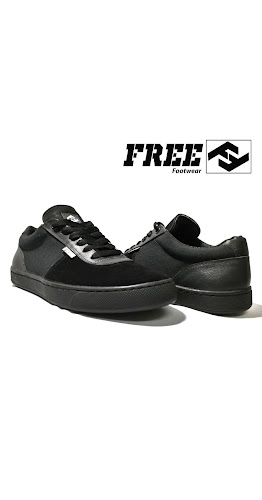 Free Footwear