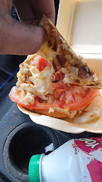 Photo n°2 de Pizza Du Rond Point à Sanary-sur-Mer ()