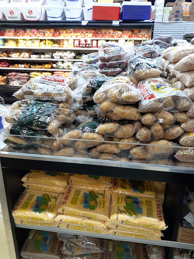 Supermarket «Sabor Tropical Supermarket», reviews and photos, 969 Normandy Dr, Miami Beach, FL 33141, USA