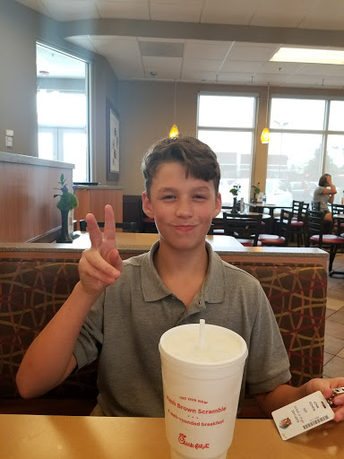 Fast Food Restaurant «Chick-fil-A», reviews and photos, 1645 Gause Blvd, Slidell, LA 70458, USA