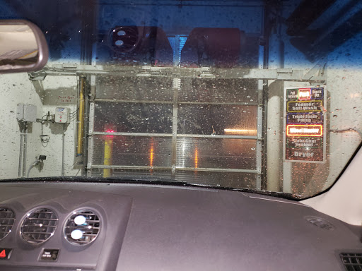 Car Wash «New England Car Wash», reviews and photos, 379 E Main St, Branford, CT 06405, USA