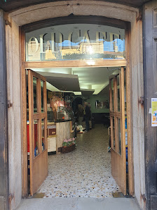 Old Cafè di Camerlengo Claudio Corso Garibaldi, 70, 83011 Altavilla Irpina AV, Italia