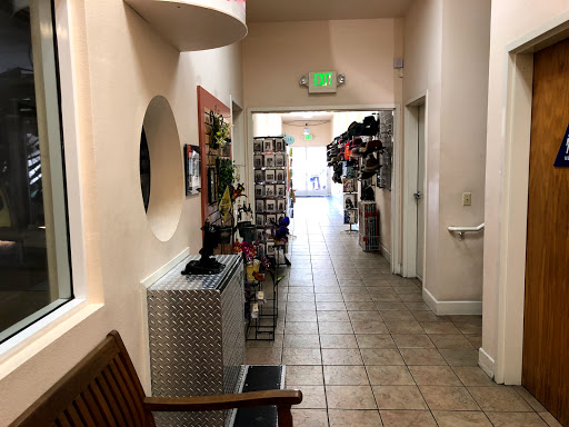 Car Wash «Capitol Premier Car Wash», reviews and photos, 735 Capitol Expressway Auto Mall, San Jose, CA 95136, USA