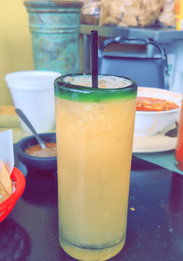 Mexican Restaurant «Los Alamos», reviews and photos, 1667 Summit St, Kansas City, MO 64108, USA