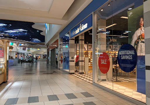 Shoe Store «Finish Line», reviews and photos, 20505 S Dixie Hwy #455, Cutler Bay, FL 33189, USA
