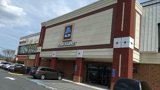 Supermarket «ALDI», reviews and photos, 11001 Lee Hwy g, Fairfax, VA 22030, USA