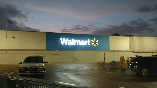 Department Store «Walmart Supercenter», reviews and photos, 2150 Iowa Blvd, Vicksburg, MS 39180, USA