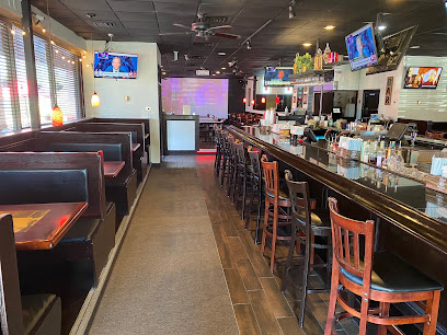 Tavern At Medlock - 3230 Medlock Bridge Rd #101, Peachtree Corners, GA 30092