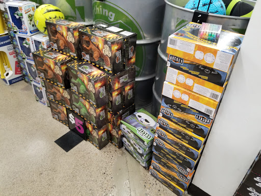 Variety Store «Five Below», reviews and photos, 1950 E Greyhound Pass #4, Carmel, IN 46033, USA