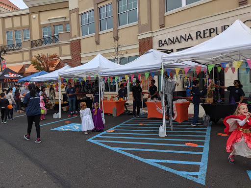 Shopping Mall «The Shops at Valley Square», reviews and photos, 1501 N Main St #200, Warrington, PA 18976, USA