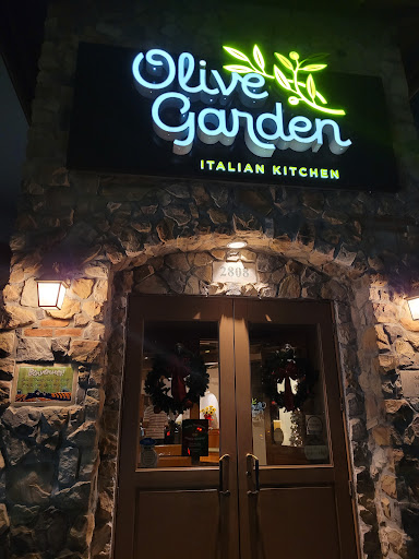 Olive Garden Italian Restaurant image 7