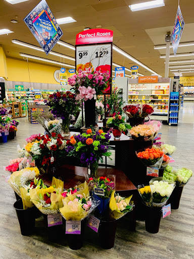 Grocery Store «Safeway», reviews and photos, 1701 Santa Rita Rd, Pleasanton, CA 94566, USA