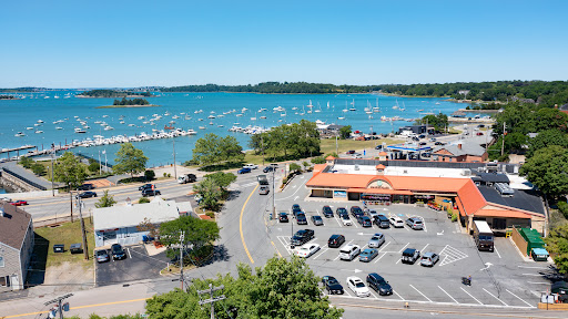 Grocery Store «Fruit Center Marketplace», reviews and photos, 79 Water St, Hingham, MA 02043, USA