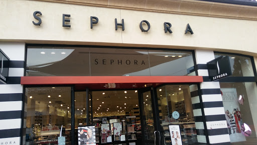 Cosmetics Store «SEPHORA», reviews and photos, 639 E Shaw Ave, Fresno, CA 93710, USA