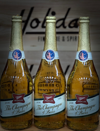 Liquor Store «Holiday Wine & Spirits», reviews and photos, 5039 Buford Hwy NE, Chamblee, GA 30341, USA