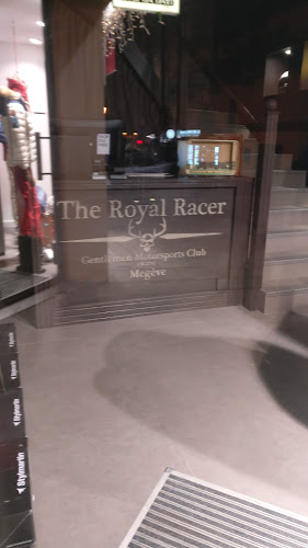 Magasin de vêtements pour hommes The Royal Racer Megève