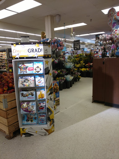 Grocery Store «Jewel-Osco», reviews and photos, 33 E St Charles Rd, Villa Park, IL 60181, USA