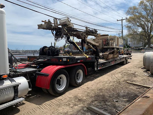 Towing Service «Untouchable Towing & Auto Repair», reviews and photos, 170 N Main St, Middletown, CT 06457, USA