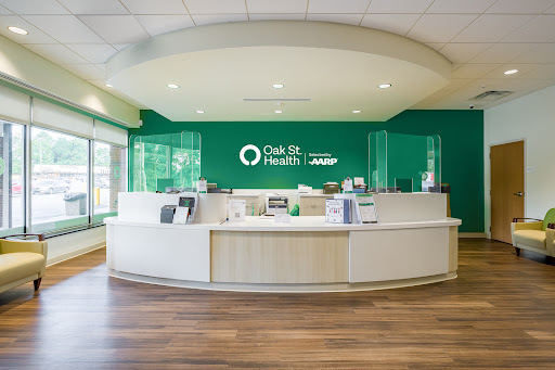 Oak Street Health Primary Care - Irving Clinic