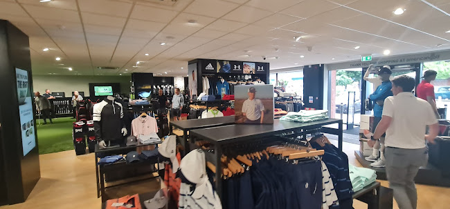 Comments and reviews of American Golf - Leeds - Crown Point