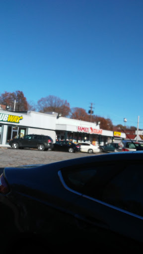 Dollar Store «FAMILY DOLLAR», reviews and photos, 1031 Kenmore Blvd, Akron, OH 44314, USA