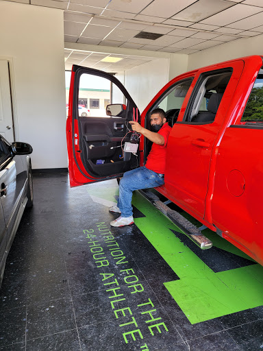 Auto Body Shop «Maaco Collision Repair & Auto Painting», reviews and photos, 2115 Sadau Ct, Denton, TX 76210, USA