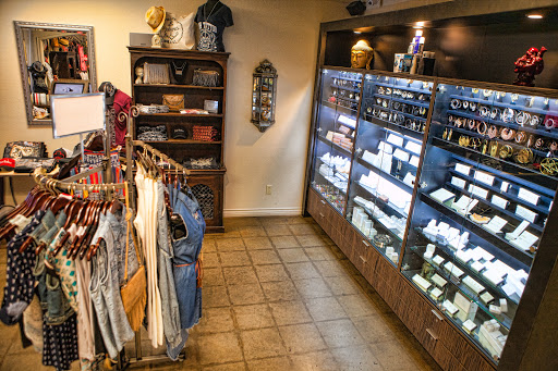 Tattoo Shop «Club Tattoo Mesa», reviews and photos, 1423 S Country Club Dr, Mesa, AZ 85210, USA