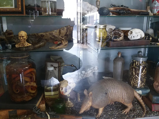 Tattoo Shop «Clovis Ink Tattoo», reviews and photos, 91 W Shaw Ave, Clovis, CA 93612, USA