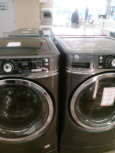 Appliance Store «ApplianceSmart», reviews and photos, 5700 Columbus Sqaure, Columbus, OH 43231, USA