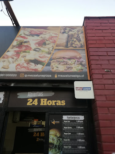 Mezzaluna Pizzeria - Pizzeria