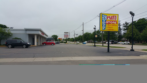 Liquor Store «Southside Party Store», reviews and photos, 877 Washington Ave, Holland, MI 49423, USA