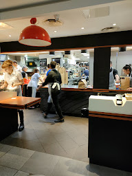 Photo n°28 de McDonald's à Paris ()