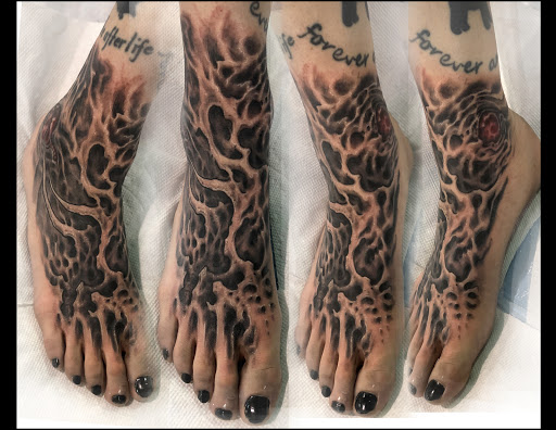 Explore drag race tattoo ideas, creative tattoo ideas in Berlin, available at Valhalla Artworks