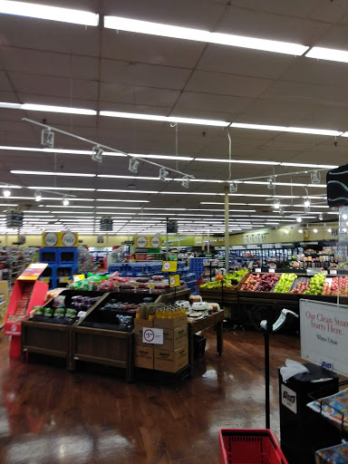 Grocery Store «Winn-Dixie», reviews and photos, 1060 Lakes Blvd, Lake Park, GA 31636, USA