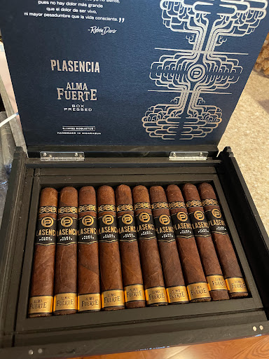 Tobacco Shop «Tobacco Leaf», reviews and photos, 7351 Assateague Dr, Jessup, MD 20794, USA