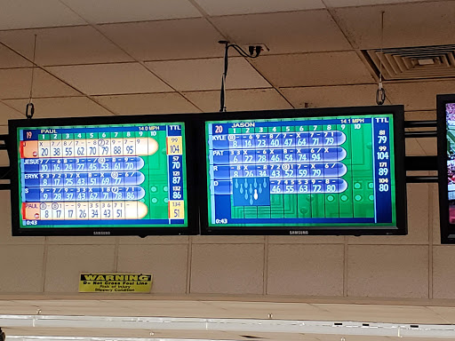 Bowling Alley «Brunswick Zone Woodridge», reviews and photos, 1555 75th St, Woodridge, IL 60517, USA