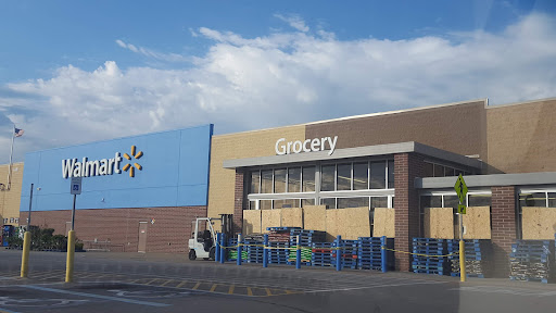 Discount Store «Walmart», reviews and photos, 6501 Veterans Memorial Pkwy, Crestwood, KY 40014, USA