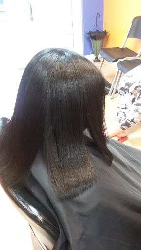 Beauty Salon «J J Hair & Nail Salon Inc», reviews and photos, 4071 NW 34th St, Lauderdale Lakes, FL 33319, USA