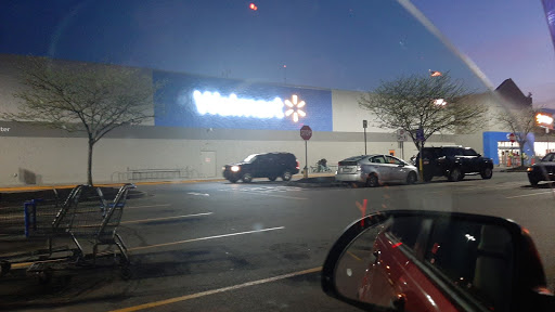 Department Store «Walmart Supercenter», reviews and photos, 500 New Circle Rd, Lexington, KY 40511, USA