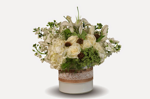 Florist «Flowers By Pouparina», reviews and photos, 1868 W Flagler St, Miami, FL 33135, USA