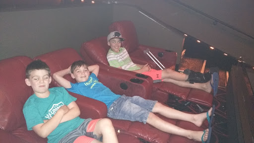 Movie Theater «AMC Southroads 20», reviews and photos, 4923 E 41st St, Tulsa, OK 74135, USA