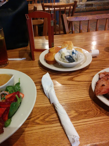 American Restaurant «Cracker Barrel Old Country Store», reviews and photos, 6251 Westport Ave, Shreveport, LA 71129, USA