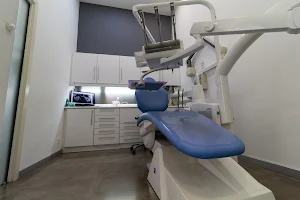 Diego Caballero Dental Clinic image